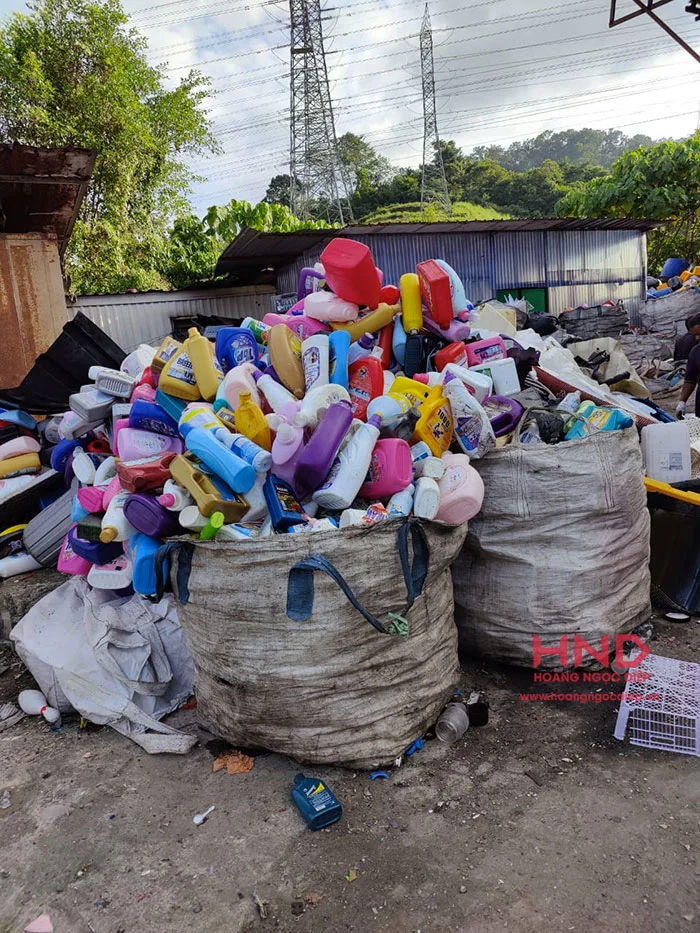 Thu mua phế liệu nhựa